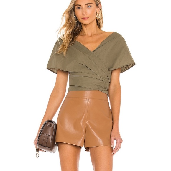 NWT L’acadmie wrap top -small - Picture 2 of 7